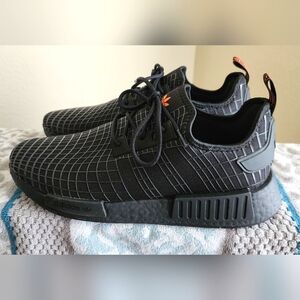 Adidas NMD_R1